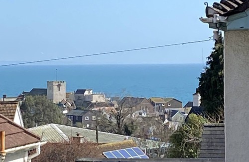 Lyme Regis Apartment | Sea Side Apartment With Parking, sea and Country Views