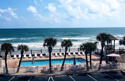 Bostwick Park Condo | Sea ~ Side ~ Hideaway ~ Studio Condo ~ near the Beach ~