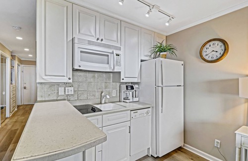 Hilton Head Island Villa | Sea Side Villa 326, Spectacular Oceanfront Views From This 3rd Floor end unit