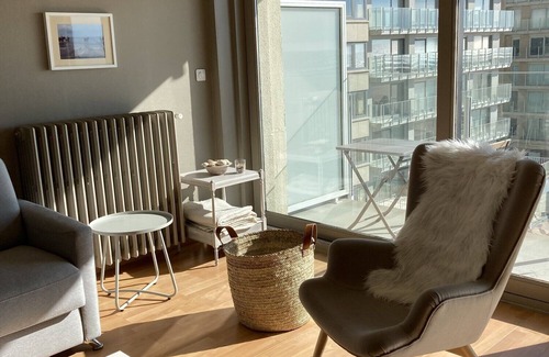 Oostduinkerke-Bad Apartment | Sea-sight Apartment for 6