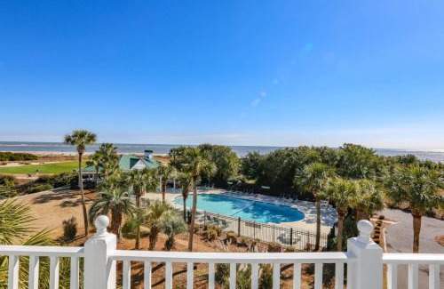 Ocean Point House | Sea Sponge