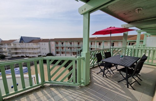 Quartier du Casino Apartment | Sea View Apartment with Pool & Tennis Court, 2BR, 6 Guests, Châtelaillon-Plage