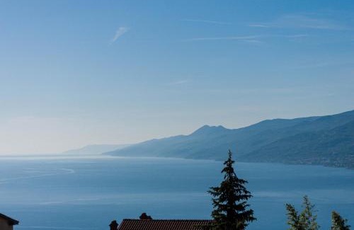 Rubesi Apartment | Sea View Apartment Lighthouse With 170Mbps WiFi And Sunny Balcony