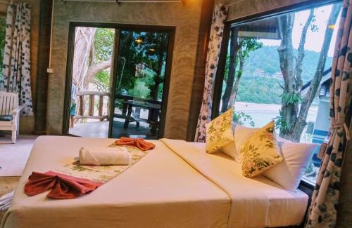 Ko Lanta House | Sea view cliff cabin house kantiang bay