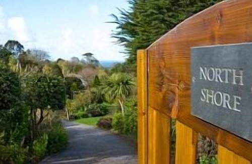 Carbis Bay House | Sea view detached family home - glorious gardens, path to the beaches, parking