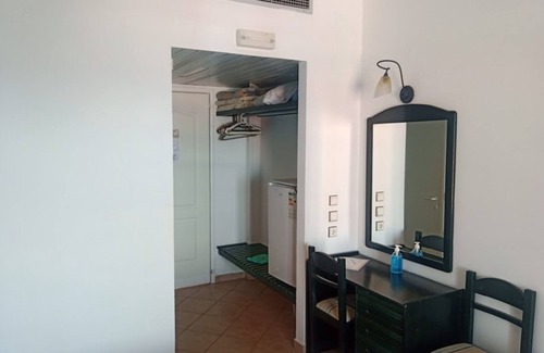 Agios Gordios Hotel | Sea View studio near the beach and village center, amazing
