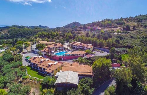 Xirokastello Apartment | Sea View Village