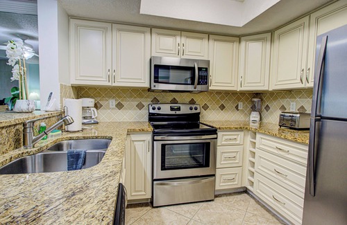 St. Augustine Beach Condo | Sea Winds Beautifully Updated Beachfront/Oceanfront Condo-w/Private Beach Access