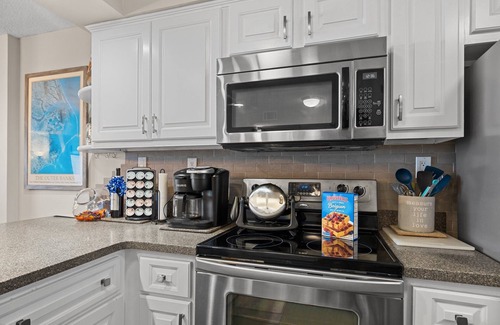 Indian Beach Condo | Seabatical Oceanfront: In & outdoor pools, hot tub, sauna, gym #203