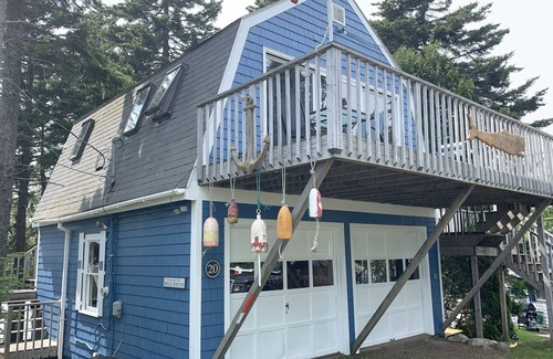 Spruce Head Apartment | Seabreeze Cove “Boat house” Waterfront Apartment