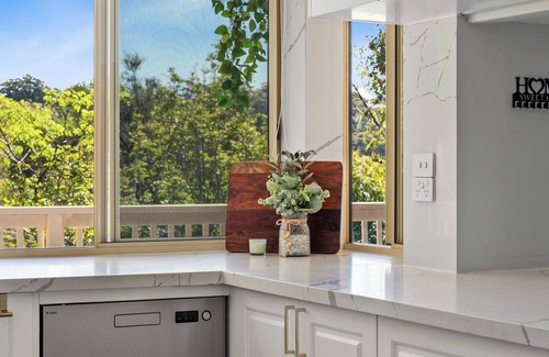 Terrigal Apartment | “Seabreeze Sanctuary” – Close to Shops and Beach