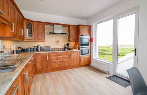 Castlerock Cottage | Seacoast Cottage