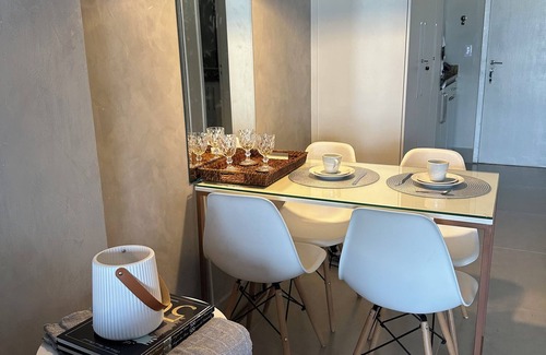 Marinas Apartment | Seafront flat, recently renovated, inside the only shopping mall in Angra (Piratas Mall)