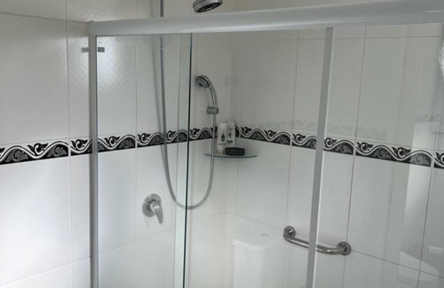 Pompeia Apartment | Seafront building, Gonzaga beach, with parking space provided