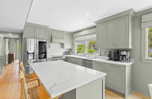 Isle of Palms Villa | Seagrove Villa 3A - Luxurious Ocean View! Pool!