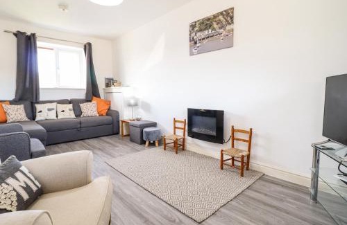 Fairbourne House | Sealyons