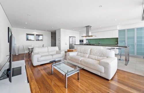 Mandurah Apartment | Seapoint 102 - 2 Bedroom Apartment