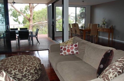 Rhyll House | Searhyllity in Rhyll