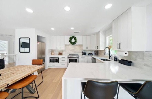 Laguna Beach Estates House | Seas & Greetings! 5BR 4BA House! Elegant Coastal Living Near the Shore