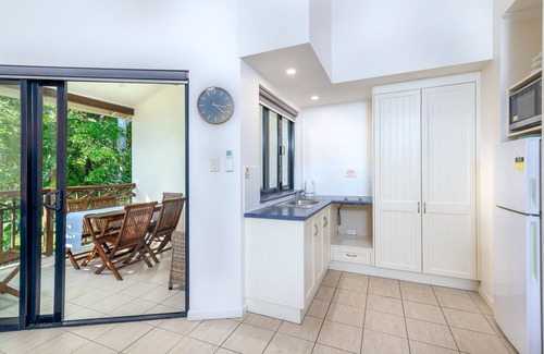 Port Douglas Apartment | Seascape Holidays 30 Tropic Style Two Bedroom Two Bathroom