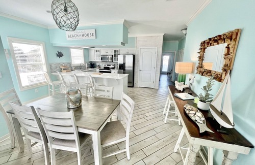 Perdido Key Coves One House | Seascape on Perdido Key, Beach FL and Bay Front home! Waterview Hot Tub