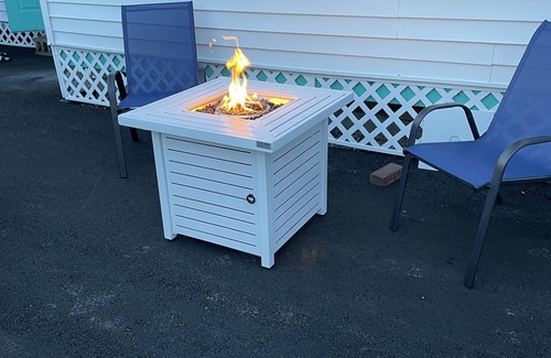 Old Orchard Beach Cottage | Seashell Cottages/JK Rentals - Cottage 3, 3 full beds