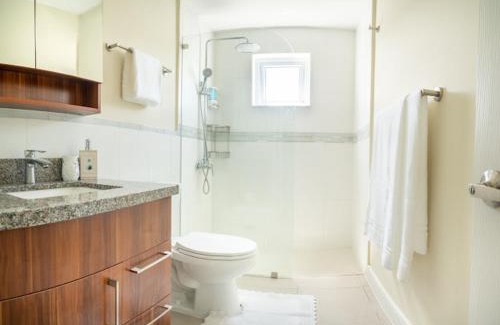 Lucea House | Seashell Villas