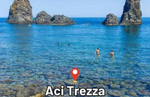 Aci Trezza Apartment | Seaside Apartment in Aci Trezza