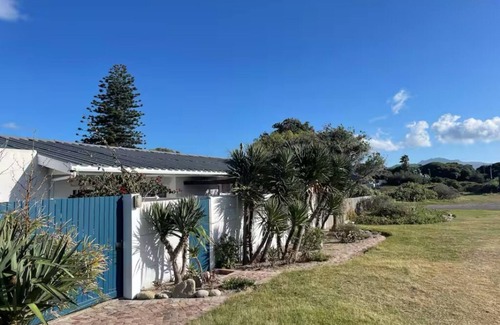 Redhill Apartment | Seaside apartment in fabulous Kommetjie with WiFi