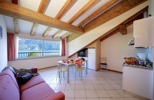 Verbania Apartment | Seaside Apt., Residence Zust