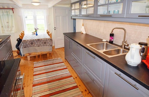 Hamaroy House | Seaside Charm in Hamaroy-By Traum