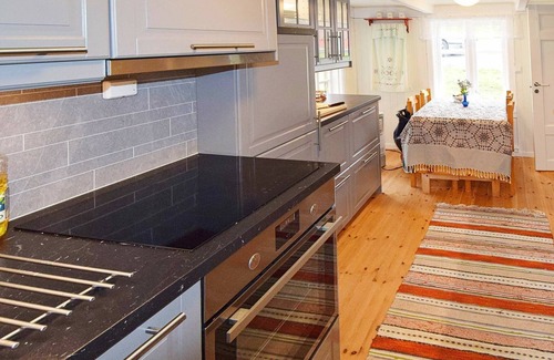 Hamaroy House | Seaside Charm in Hamaroy-By Traum