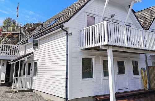 Bomlo House | Seaside Fisherman s Haven-By Traum