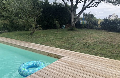 Binic-Etables-sur-Mer House | Seaside house, heated pool from May to September, beach within walking distance
