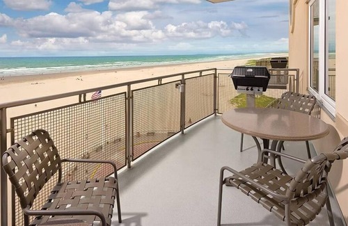 Seaside Condo | Seaside Penthouse Oceanfront - 3 Bdrm 3 Br - Enjoy Full Ocean View 24/7