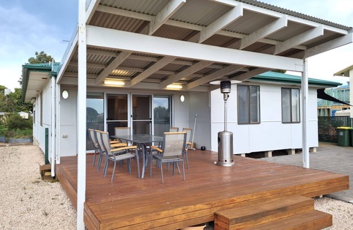 Muloowurtie House | Seaside Retreat, Black Point