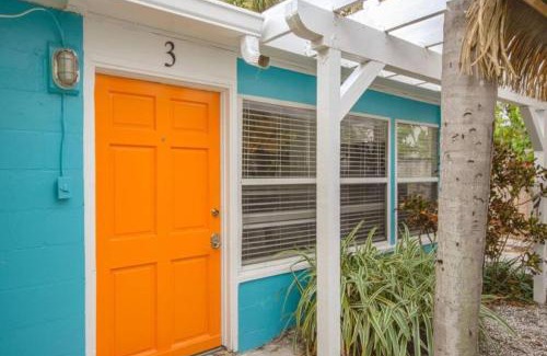 Indian Rocks Beach Apartment | Seaside Retreat Cottages #3