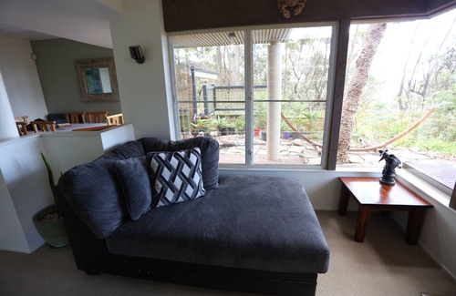 Hyams Beach House | Seaside Serenade @ Hyams Beach