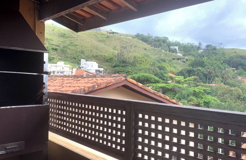 Praia Deserta House | Seasonal Beach House View to the Sea in Brazil