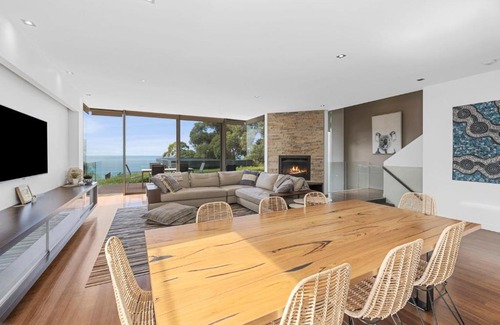 Lorne House | Seasoon