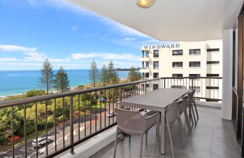 Mooloolaba Apartment | Seaview 31 Luxurious Beachside Two Bedroom Apartment in Seaview Resort with Stunning Views