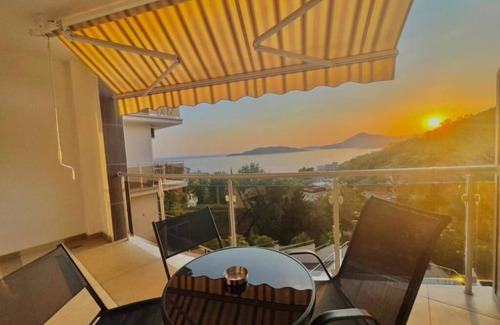 Przno Apartment | Seaview Couple Studio with pool Przno
