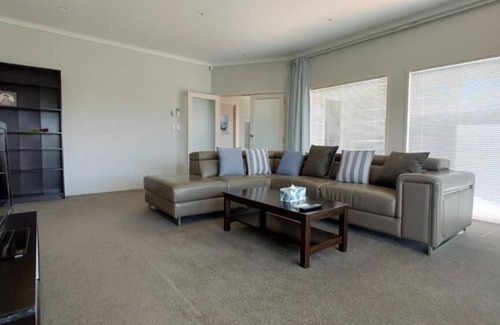 Mission Bay House | Seaview Garden House Close to Beach