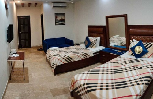 Clifton Hotel | Seaview Lodge Guest House