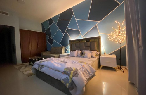 Al Hamra Village Apartment | Seaview & Sunset View From Your Balcony Beach Apt