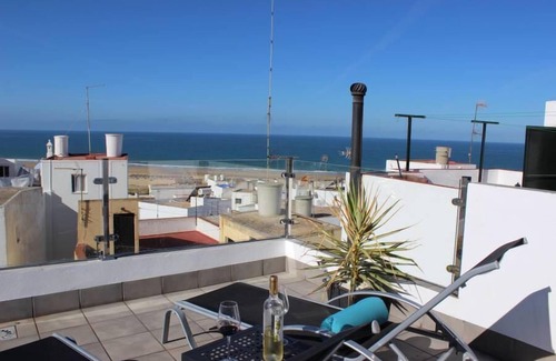 Conil de la Frontera City Center House | Seaviews from private terraces, near to the beach - casa Luna with aircondition and WiFi internet