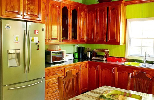 Gros Islet Cottage | Seawind Cottage #3- Traditional St.Lucian Cottage close to Beach & Gros Islet