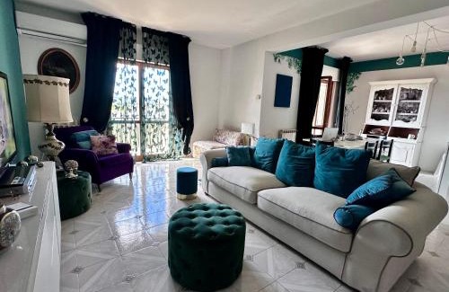 Floridia Apartment | Seb's Flat - Home of the Sun & Colors, Free Wi-Fi , AC, SmartTV