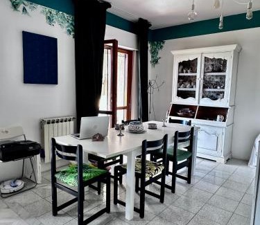 Floridia Apartment | Seb's Flat - Home of the Sun & Colors, Free Wi-Fi , AC, SmartTV
