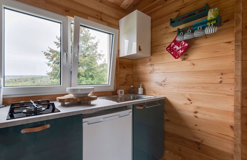 Egliseneuve-des-Liards Ski Chalet | Secluded Chalet in Egliseneuve des Liards